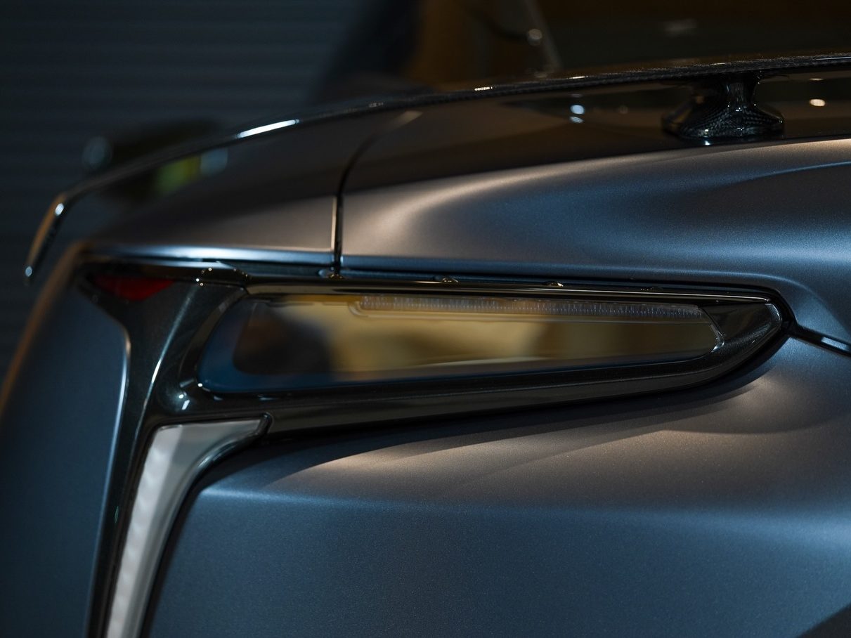 レクサス LC PINNACLEのプロテクションフィルム(PPF)・カーセキュリティ施工 写真6