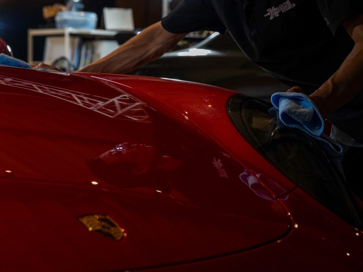 ポルシェ 911 カブリオレのプロテクションフィルム(PPF)・ヘッドライトPPF・カーラッピング施工 写真2