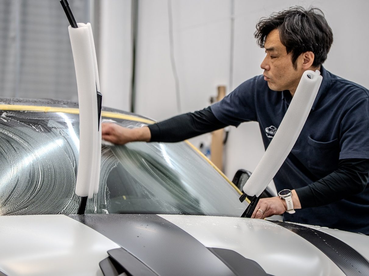 ポルシェ 911 GT3 RSのプロテクションフィルム(PPF)・フロントガラスのプロテクションフィルム・コーティング施工 写真4