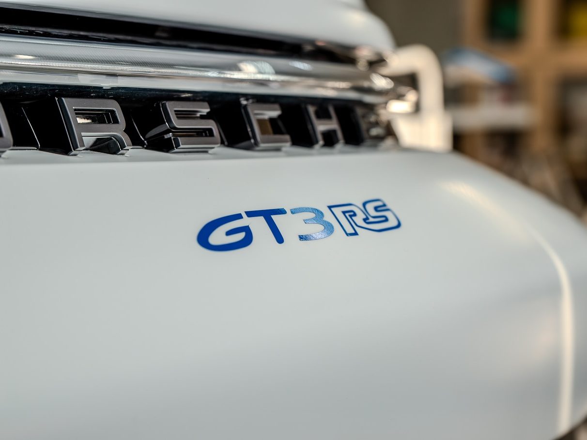 ポルシェ 911 GT3 RSのプロテクションフィルム(PPF)・フロントガラスのプロテクションフィルム・コーティング施工 写真6